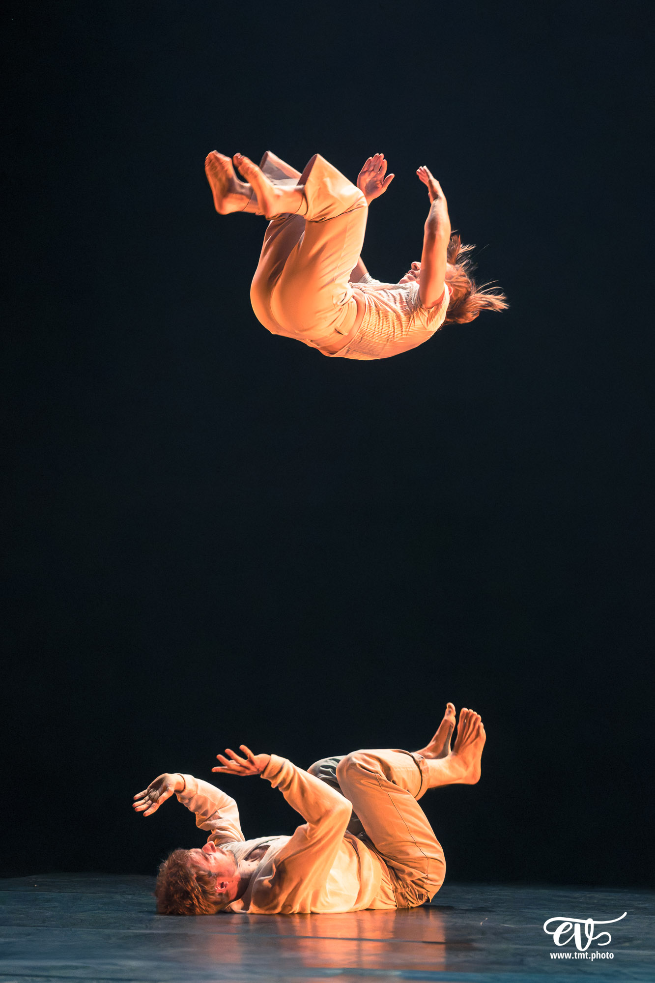 N.ORMES (AGATHE & ADRIEN)